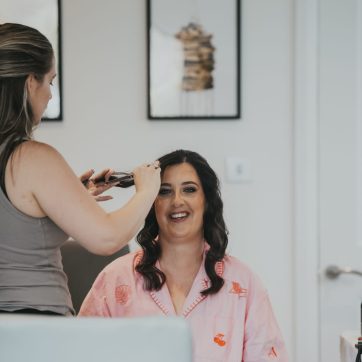 The Secret to an ‘Undone’ Bridal Look That Actually Lasts